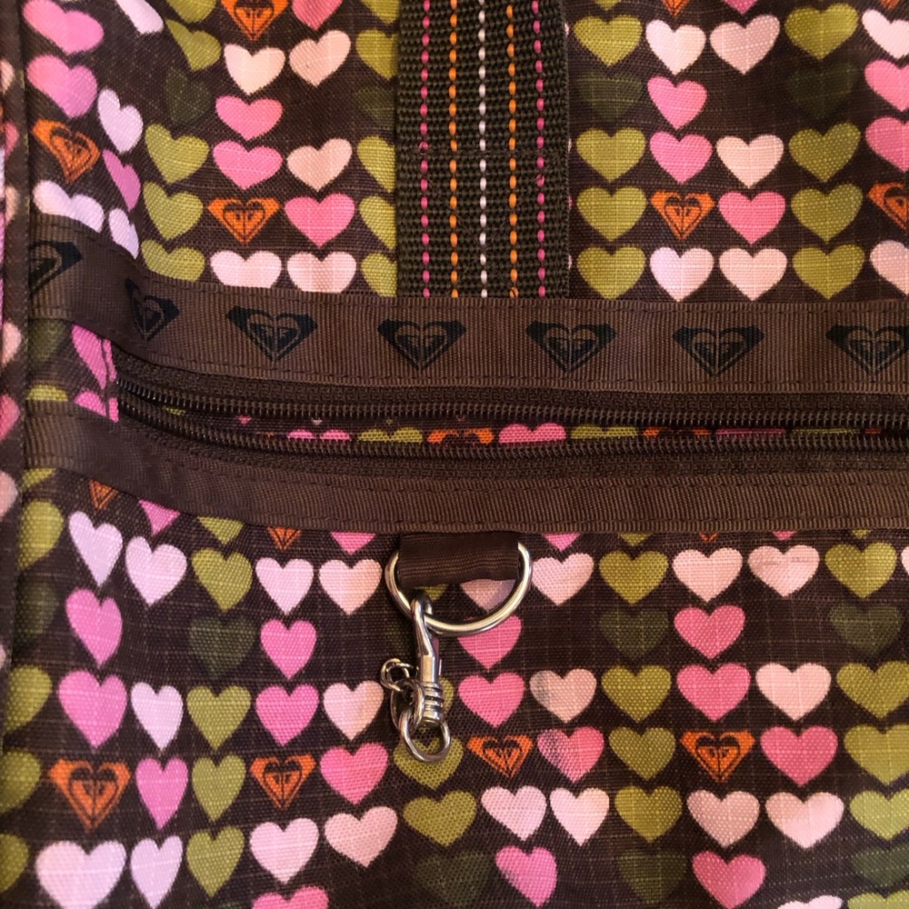 Roxy overnight weekend Heart Patterned Tote Bag - Pink and Brown - Picture 4 of 9